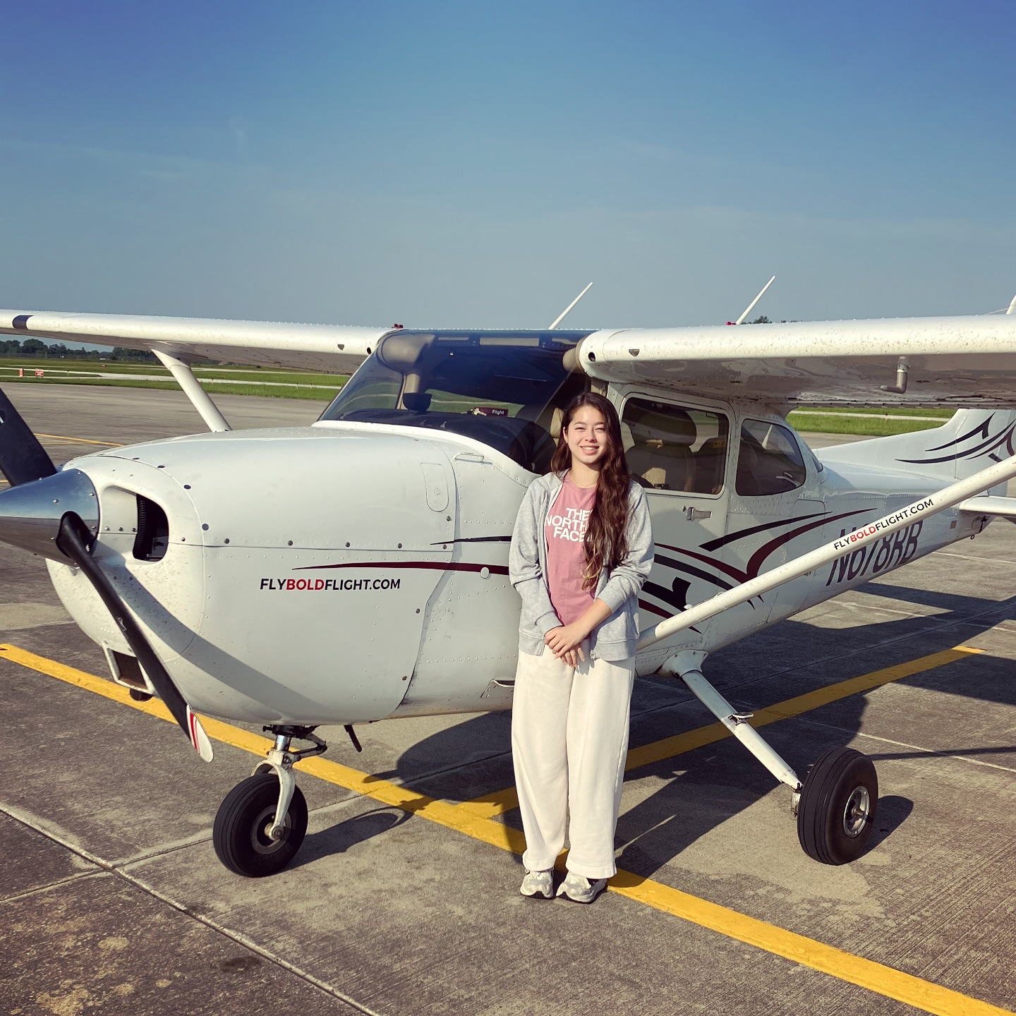 Mona Horvath - First Solo